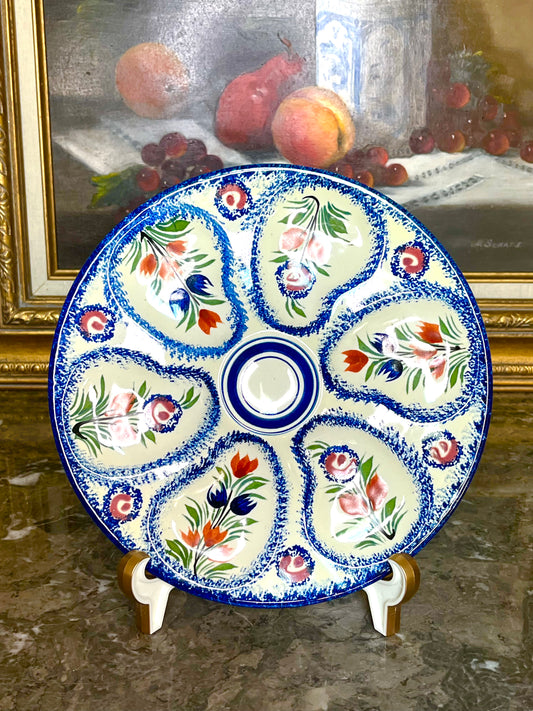 Charming Vintage 1950’s Henriot Quimper, France Faïence Porcelaine Oyster Plate