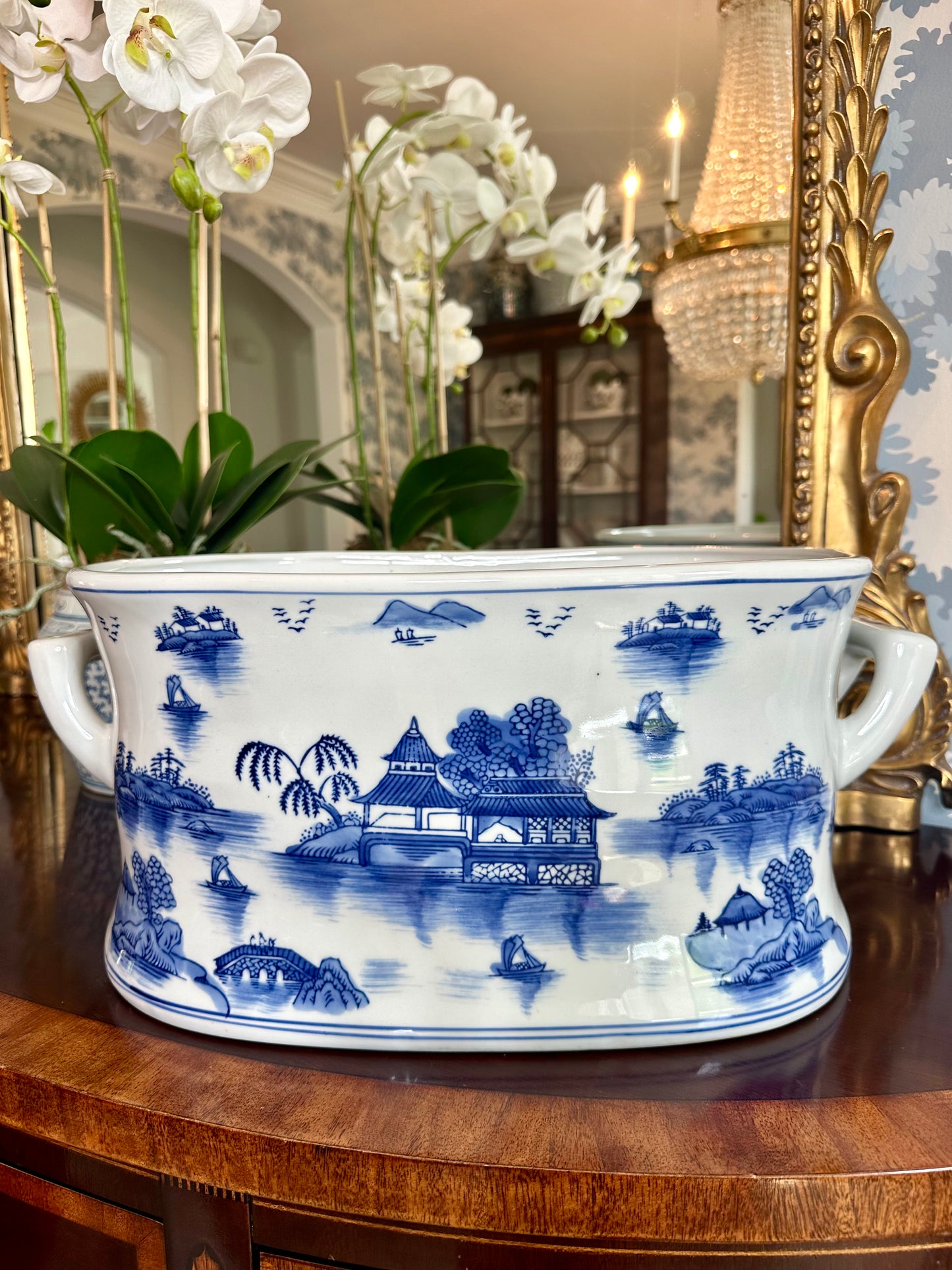 Gorgeous Chinese Blue & White Footbath Basin Planter Chinoiserie