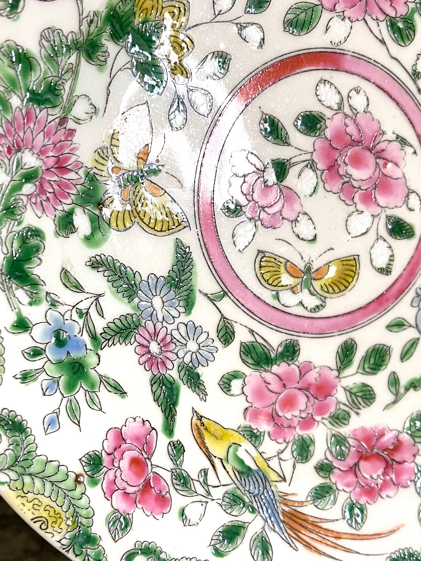 Gorgeous Famille Rose Vintage Butterfly And Bird Plate