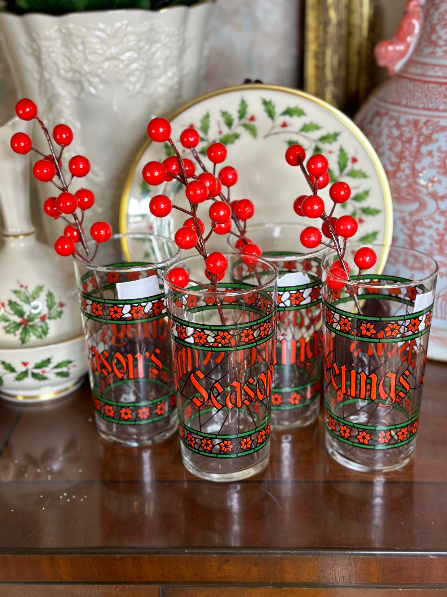 Vintage Set (4) Season's Greetings High-Ball Glasses, Pristine!