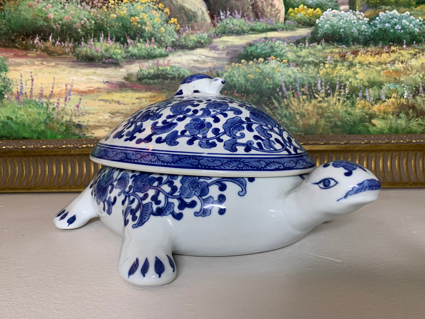 Chinoiserie blue and white extra large covered turtle - Excellent condition!