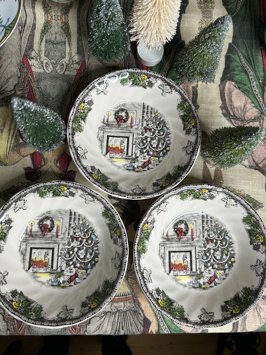 Johnson Brothers Merry Christmas Berry Bowls 12 Available! 24.00 each!