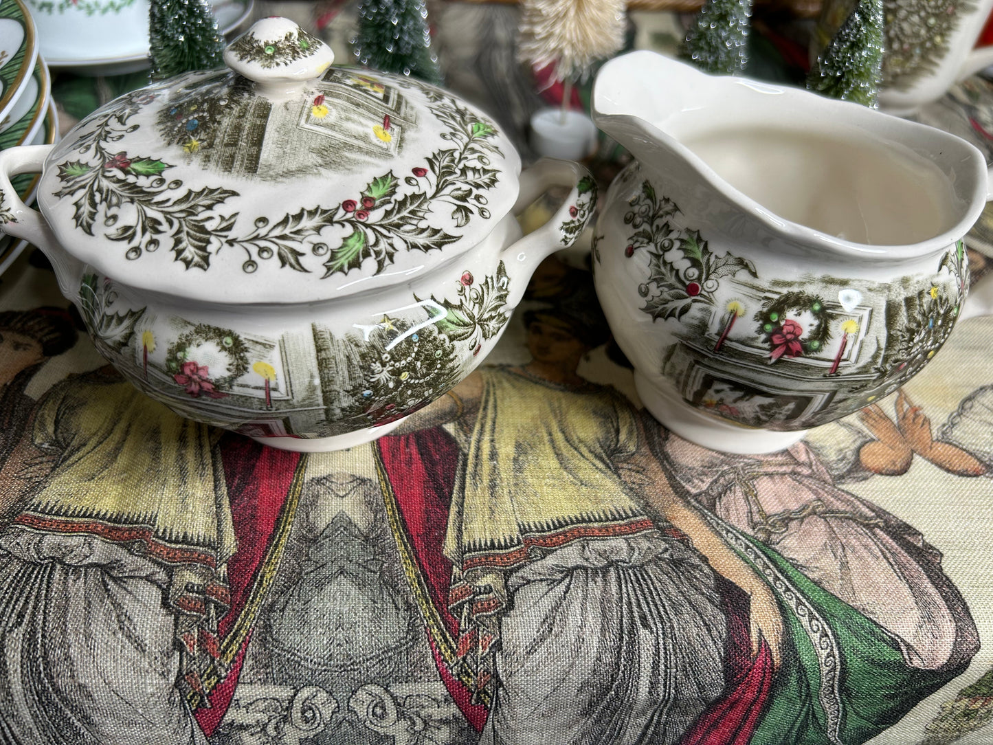 Johnson Brothers Merry Christmas pattern Creamer and Sugar