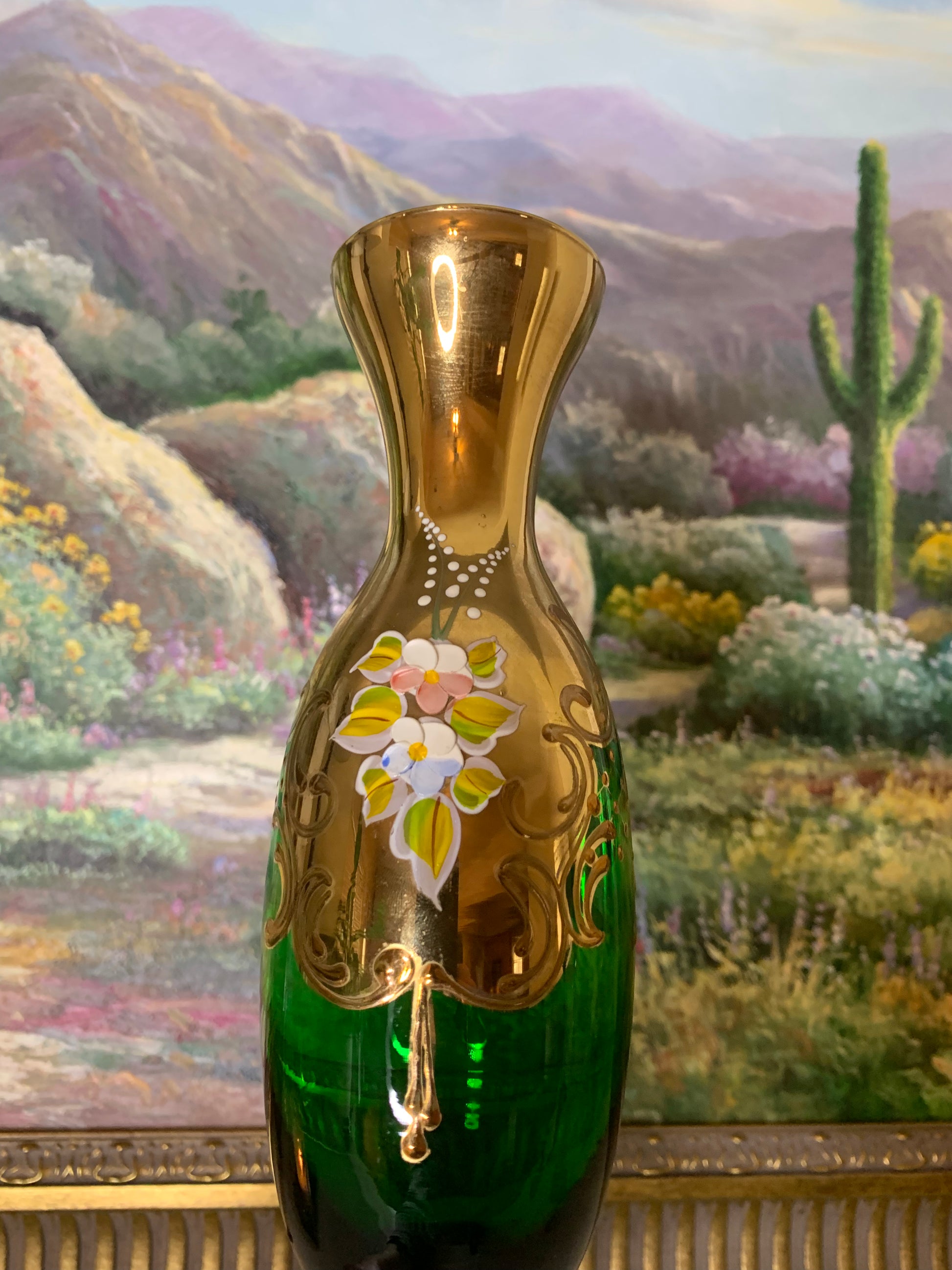 Stunning Murano green glass 24k hand-painted vase with flowers and  intricate details! Excellent condition!