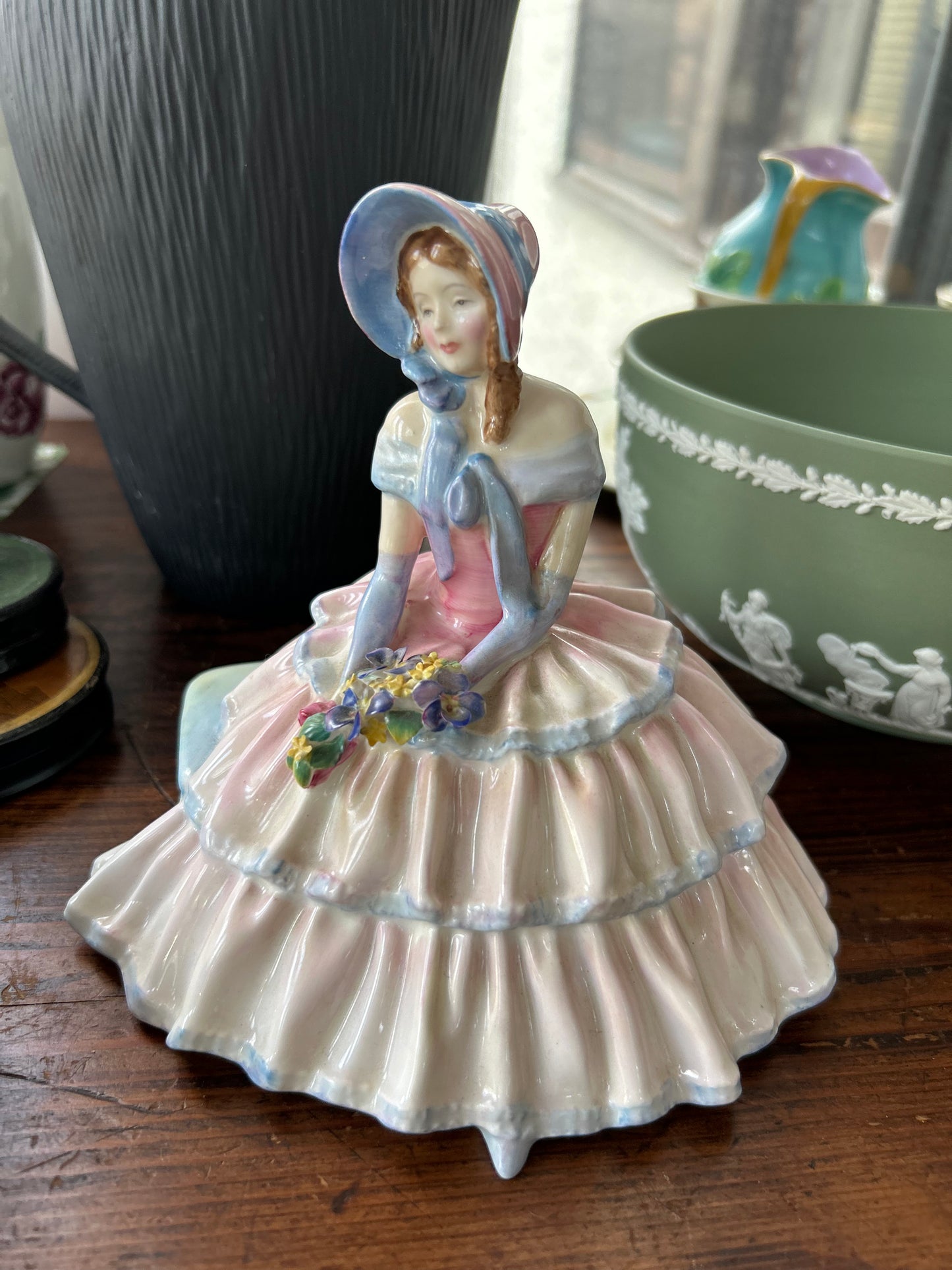 Royal DOULTON Figurine “DayDreams “ C. 1935