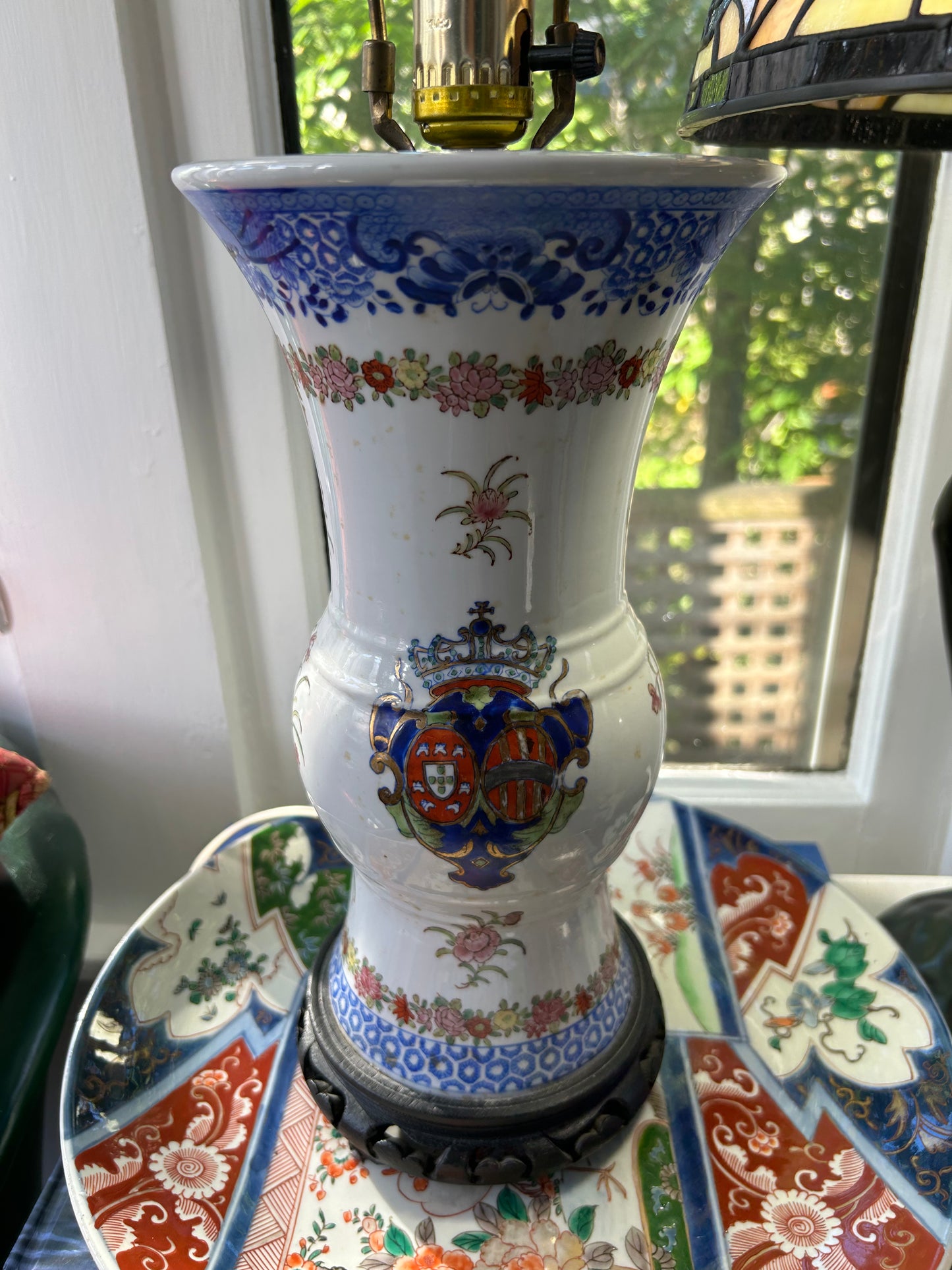 RM 11/1 Chinoiserie Lamp with Armorial Hand Painted Design 14” tall