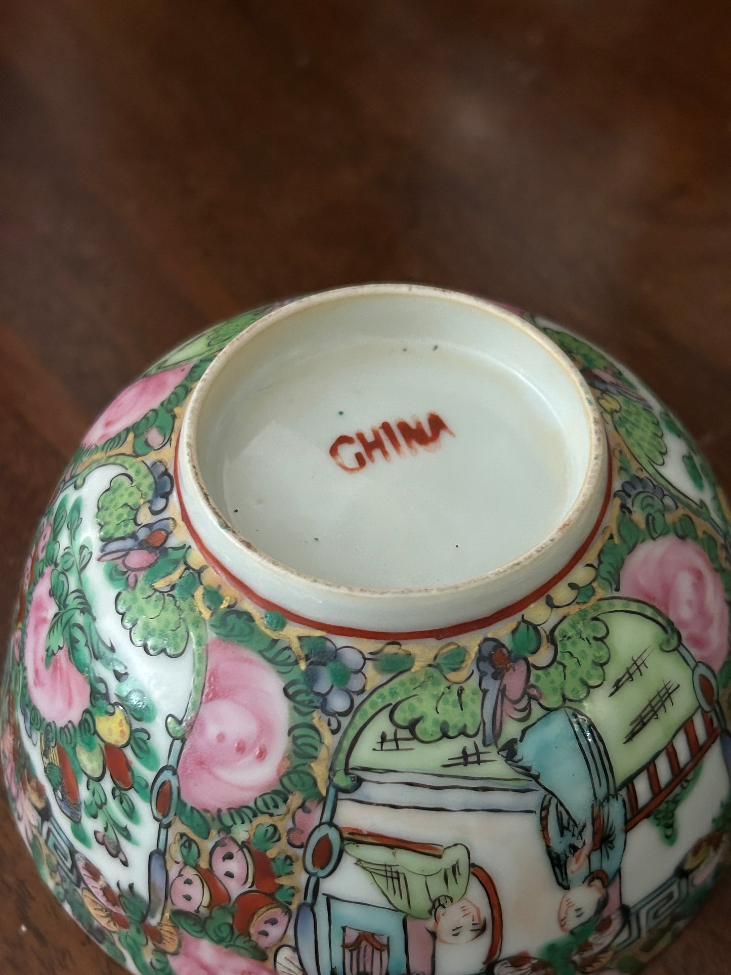 Vintage Chinese Rose Medallion Porcelain Bowl