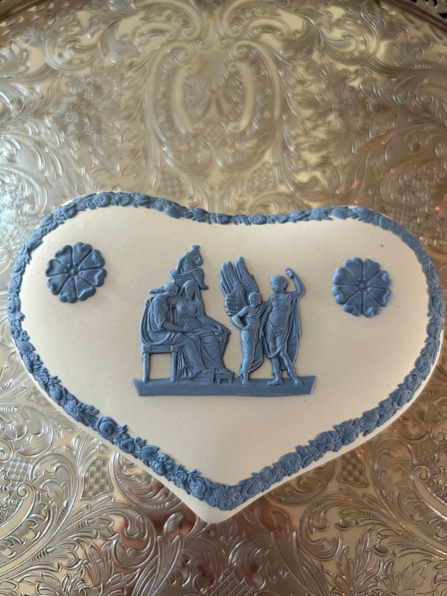 Vintage Wedgwood Reverse Blue on White Heart Box