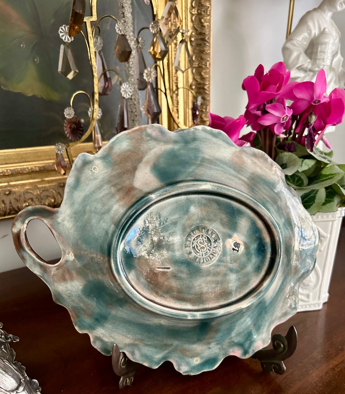 Antique Etruscan Majolica Oak Leaf Dish