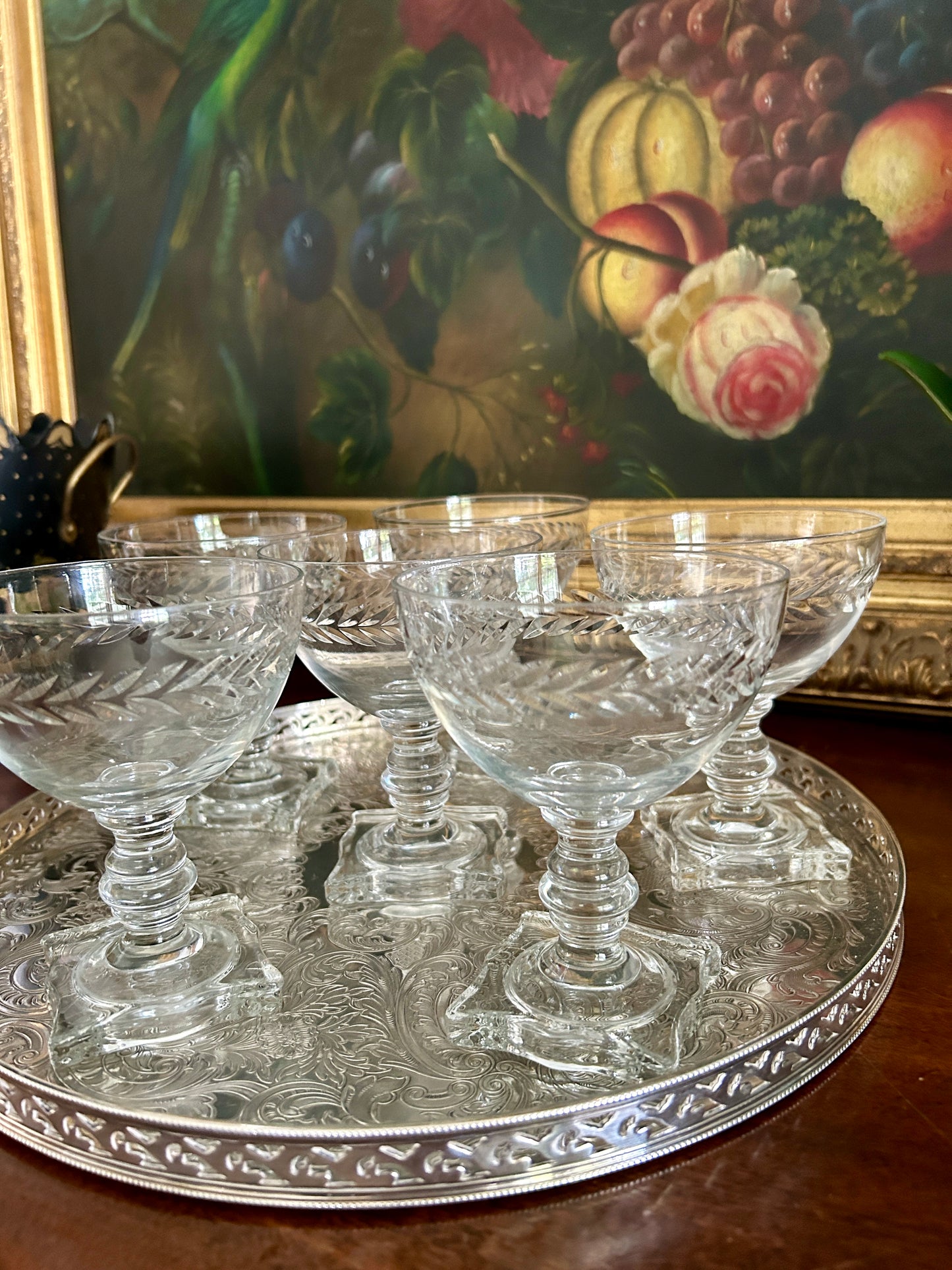 Set Vintage Cut Leaf Champagne Coupes