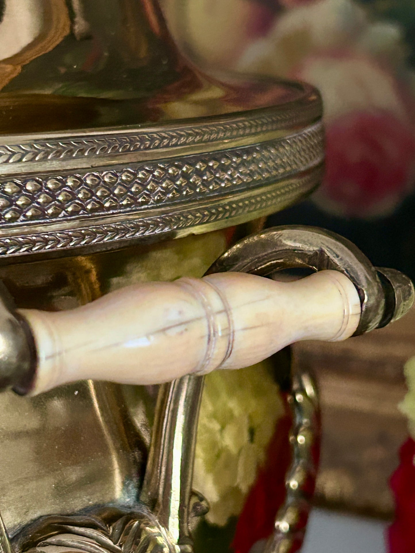 Antique Georgian Brass Tea Urn Samovar