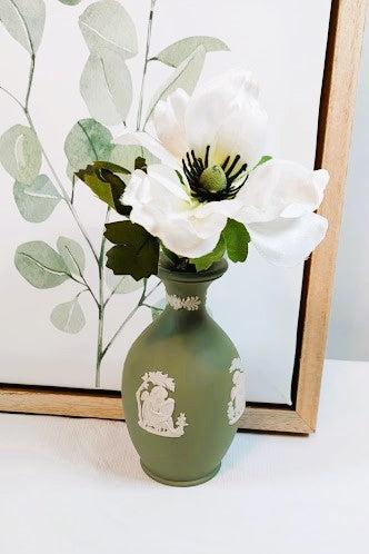 Wedgwood small Green Vase, vintage