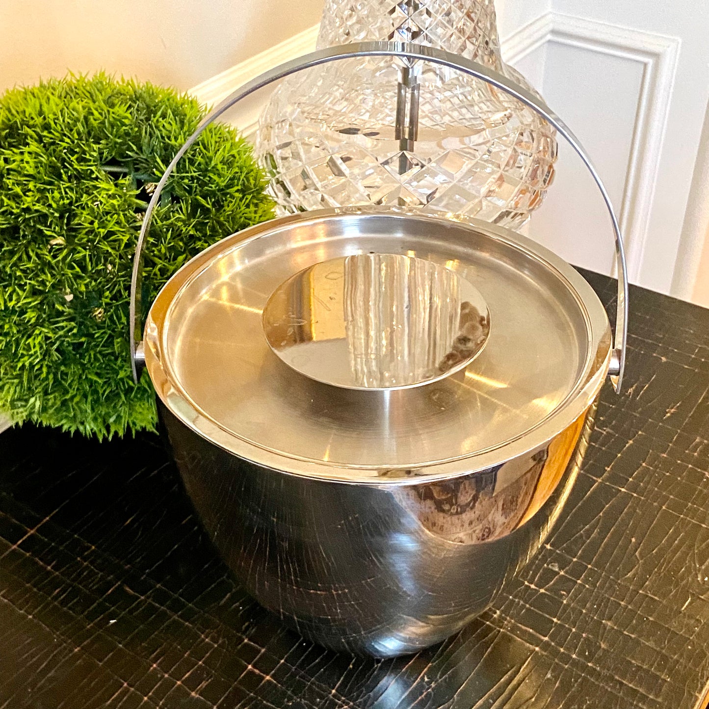 Vintage Chic Mid Century mirrored chrome vintage Ice Bucket