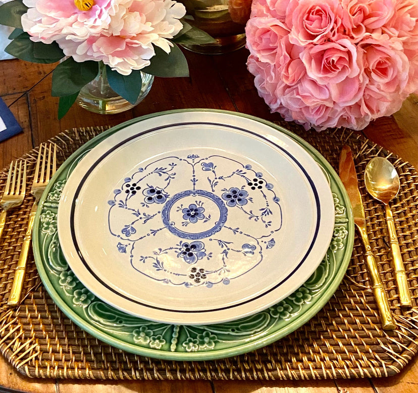 Large shop dinner plates