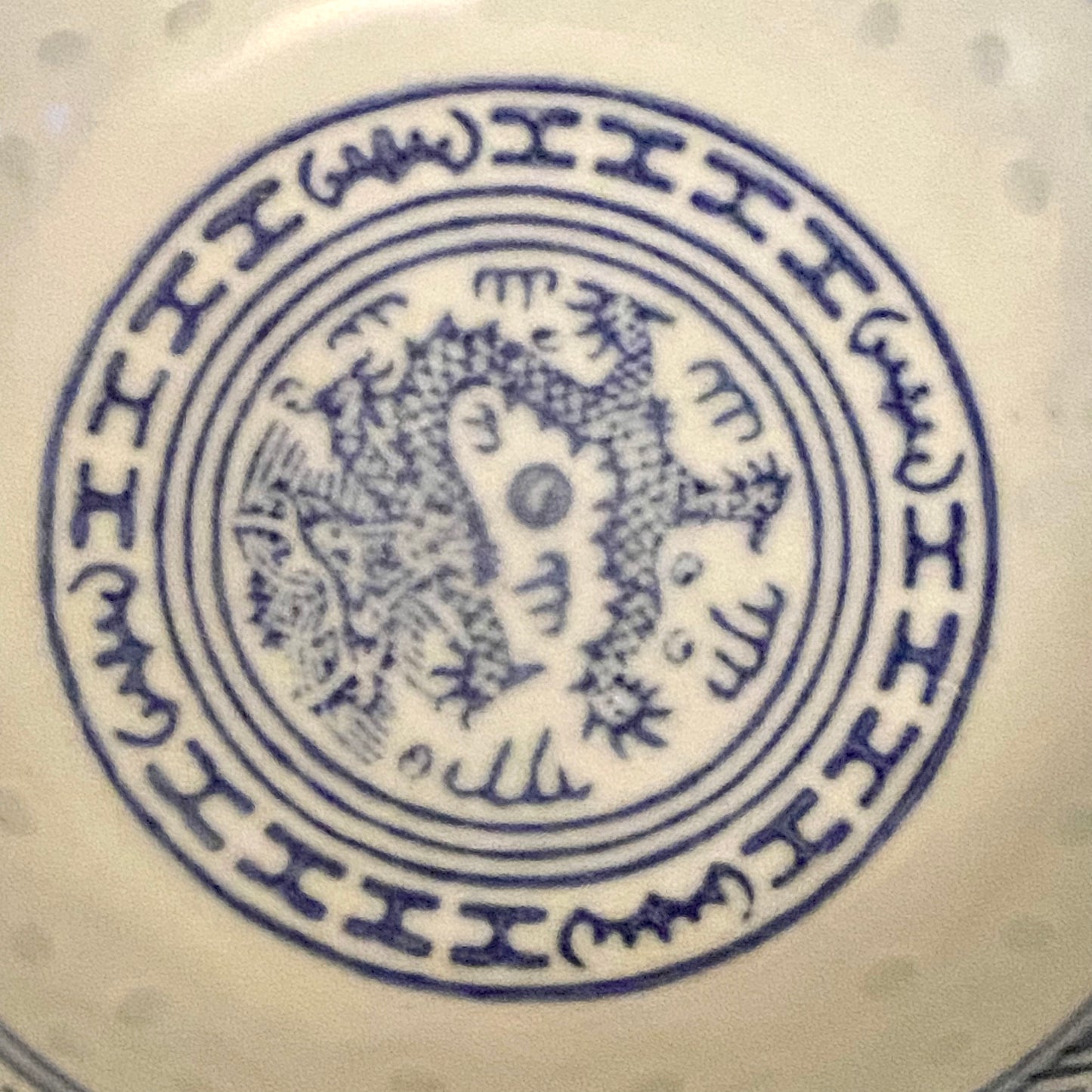 Precious vintage blue and white chinoiserie porcelain trinket dish