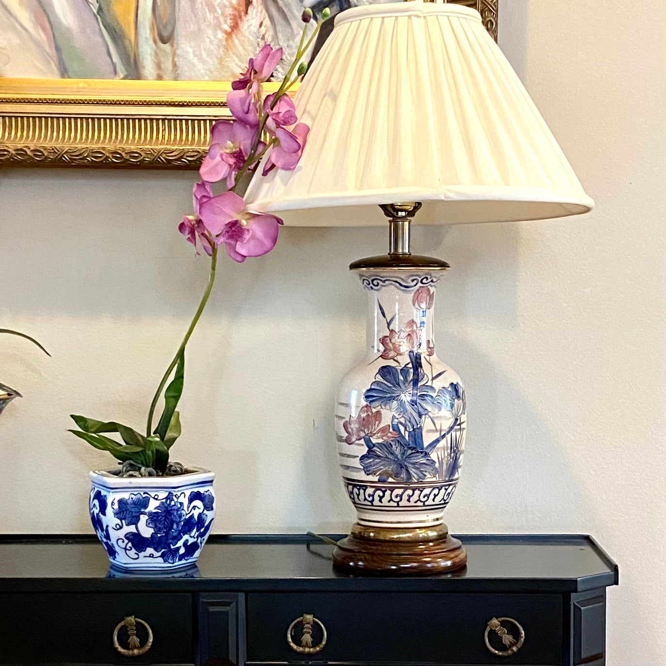 Vintage Frederick Cooper Asian Porcelain Hand Painted Floral Porcelain  Table Lamp -  Canada
